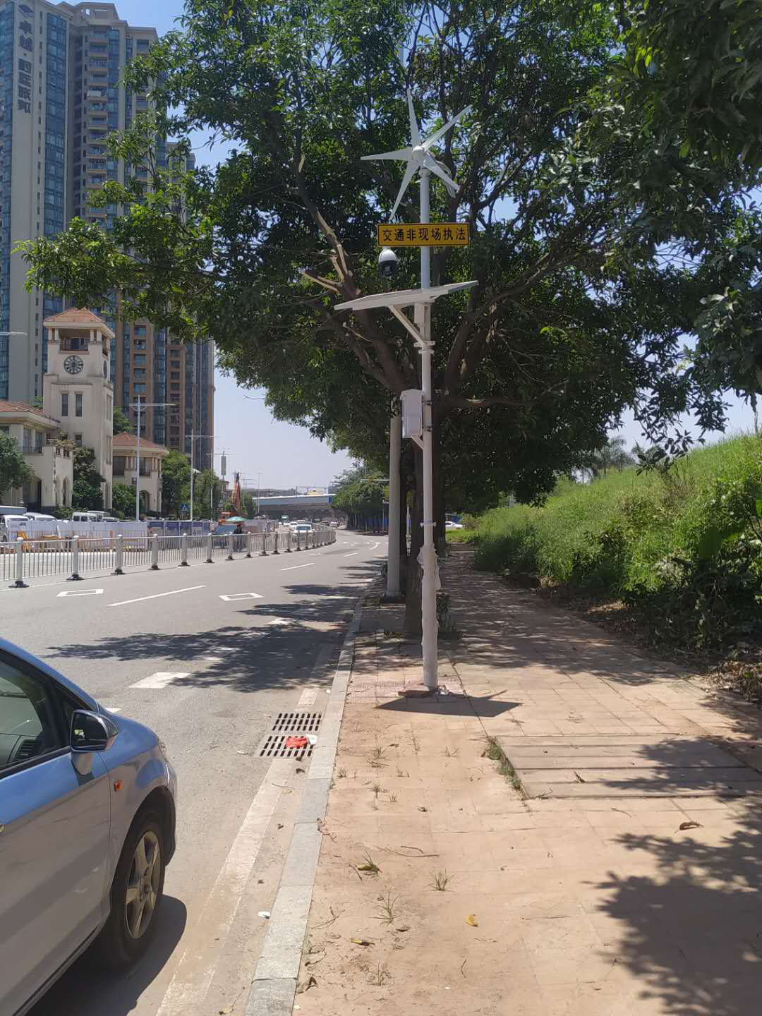 东莞常平交警风光互补监控案例